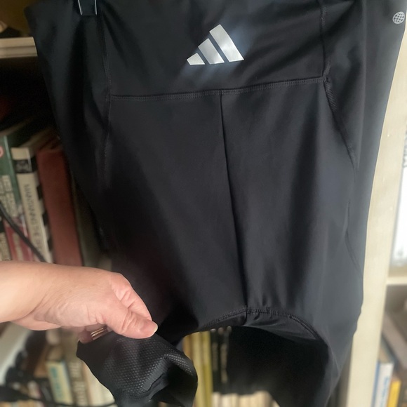 Adidas padded cycling shorts - Picture 5 of 6